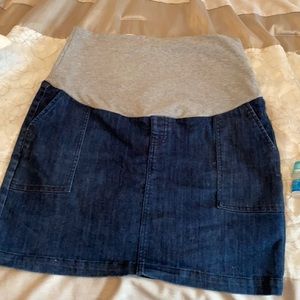 Thyme Maternity skirt